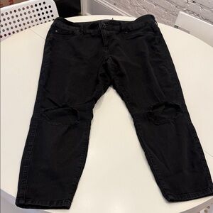 Torrid Black Distressed Super Stretch Jeggings
